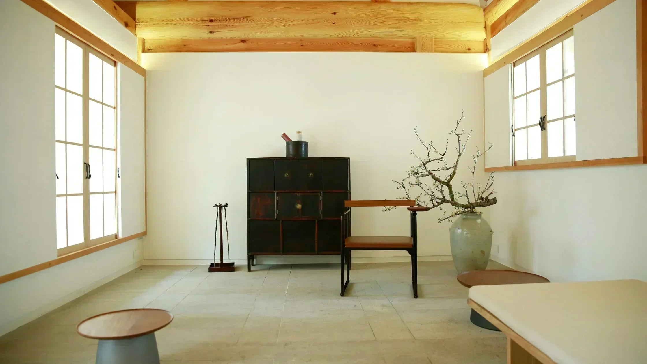 Serene Japanese Zen corner featuring natural home decor, a meditation space, and traditional Zen aesthetics.