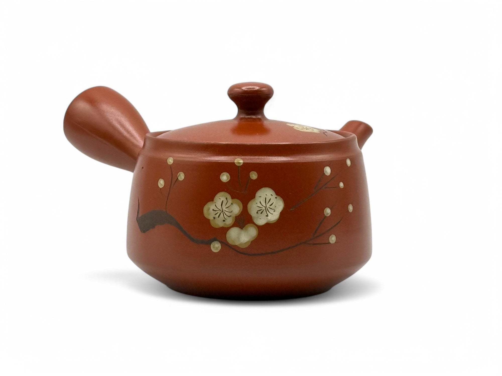 Fusensaku Hakubai White Blossom Red Tokoname-yaki Kyusu Japanese teapot for authentic loose leaf green tea brewing.