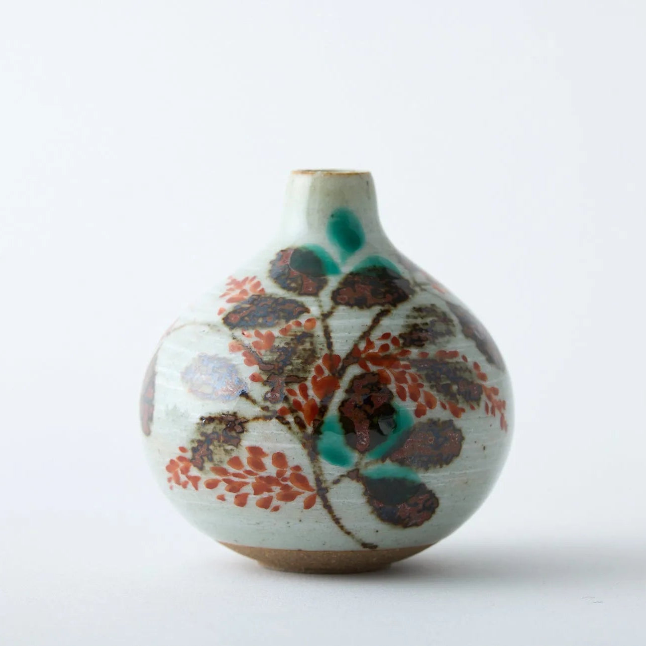 Handmade Japanese Hagi Tesai Kabin ceramic flower vase in traditional wabi-sabi style for Ikebana or minimalist home décor.