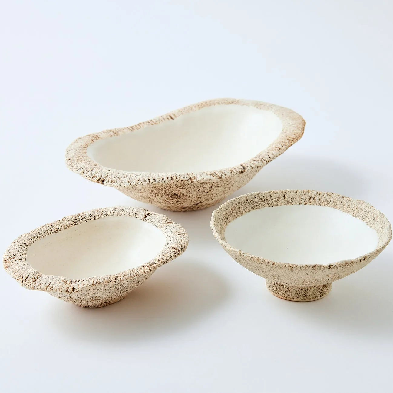 Hakuwa white oval bowl made from Japanese semi-porcelain and clay, handcrafted tableware for modern dining.