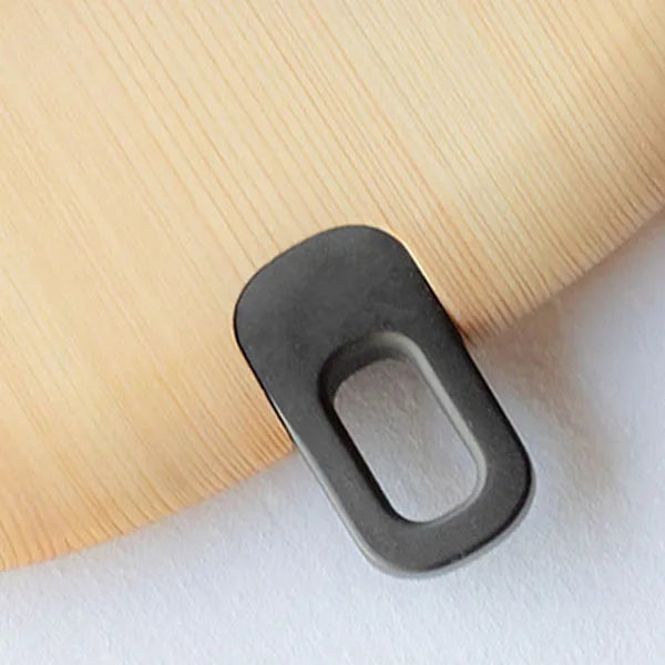 Japanese round wooden cutting board durable kitchen chopping board for food prep and serving.