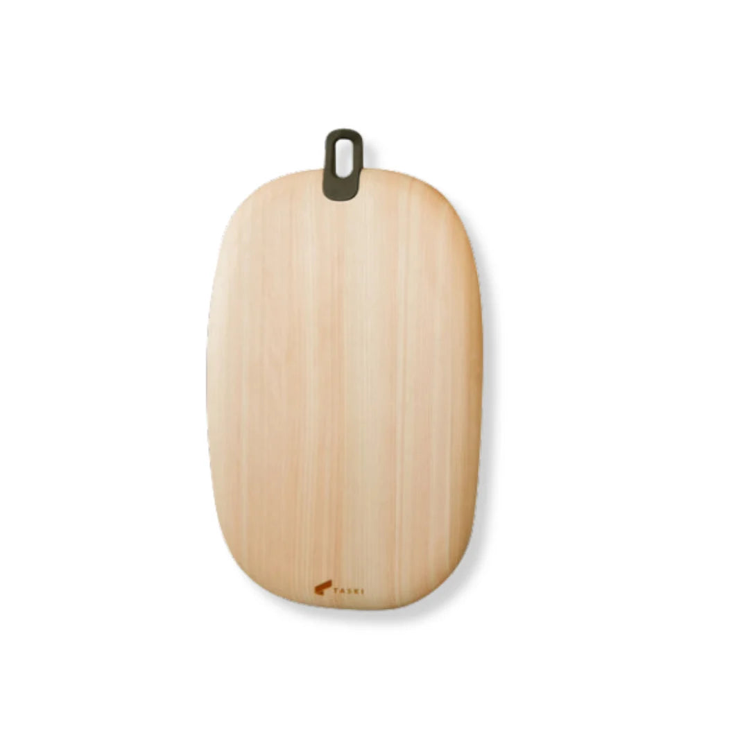 Japanese round wooden cutting board durable kitchen chopping board for food prep and serving.