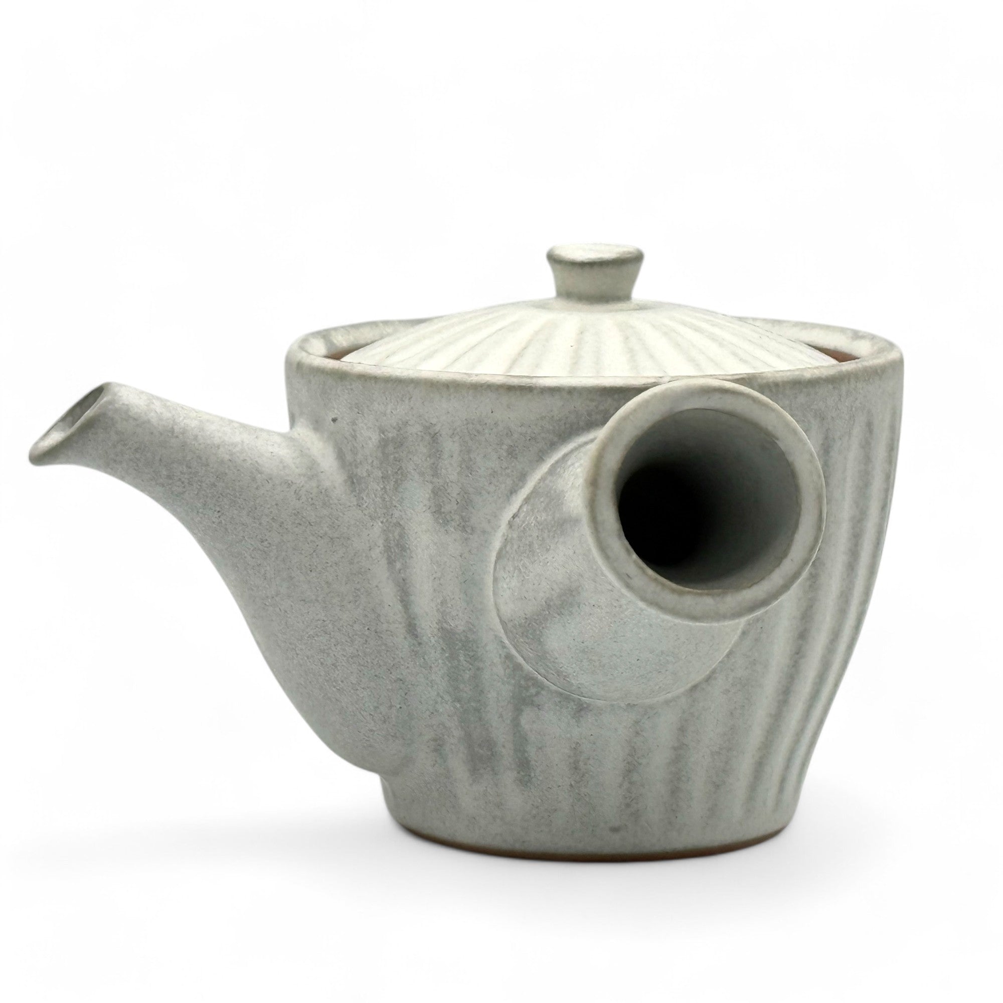 Kiku Kohiki rustic white Tokoname-yaki Kyusu Japanese teapot, traditional ceramic tea pot for brewing green tea.