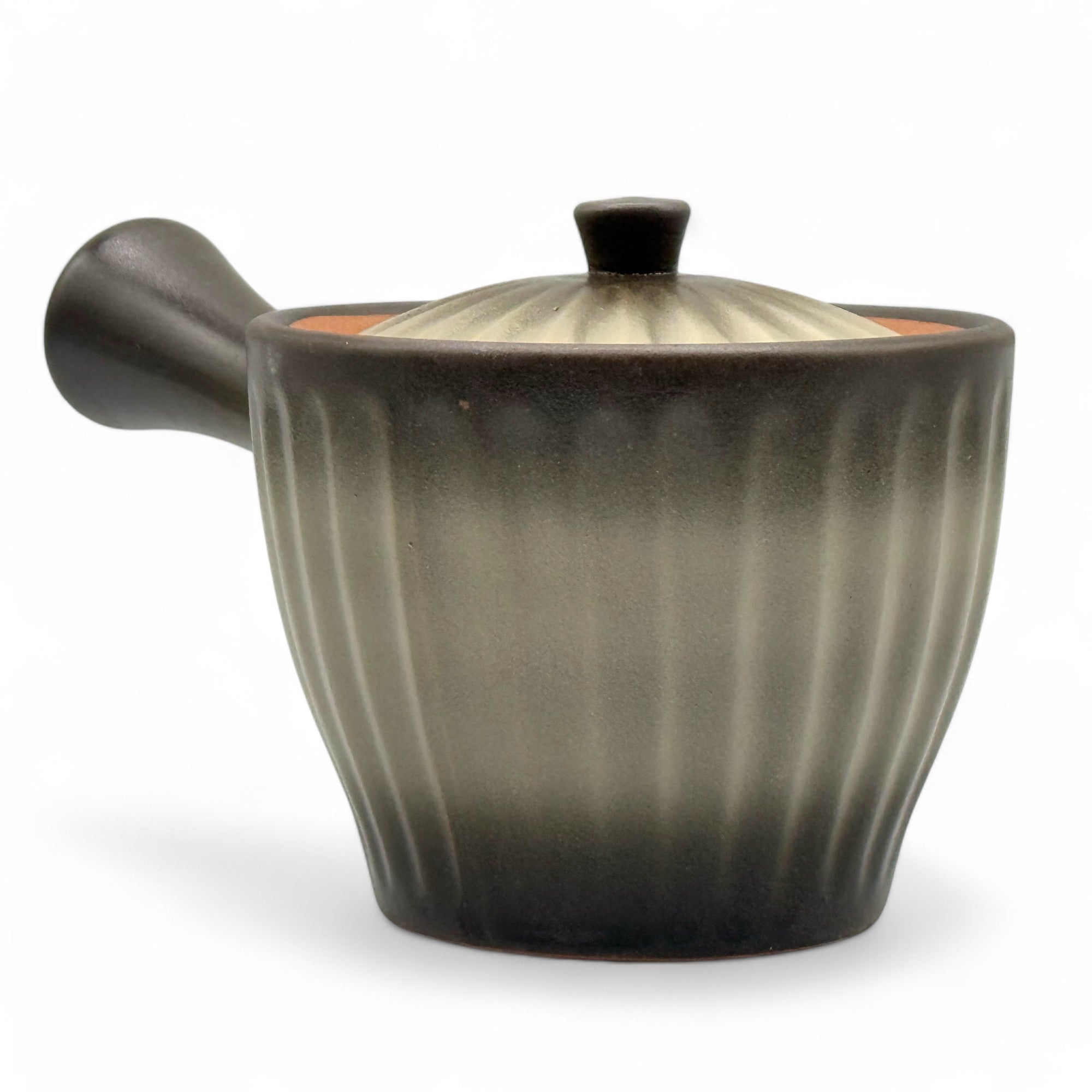 Kinsai Ibushi brown Tokoname-yaki Kyusu Japanese teapot, handcrafted traditional ceramic for authentic tea brewing.