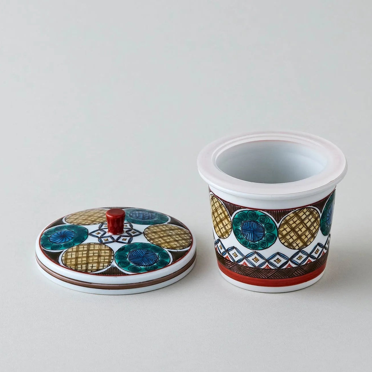 Kokuten Kutani glass teapot with Ko-Kutani circle motif, handcrafted Japanese teaware for tea lovers.