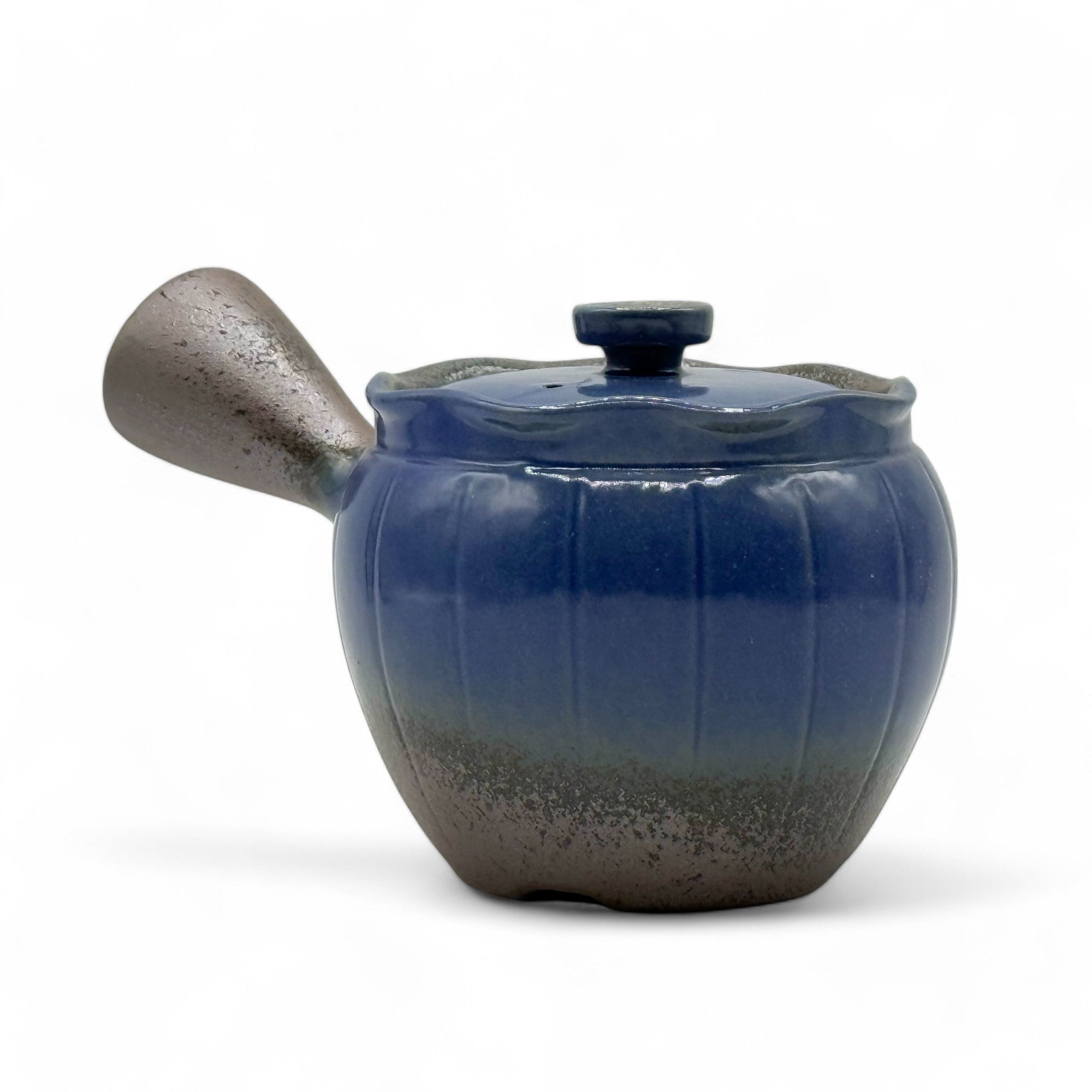 Maruyoshi Toki blue Banko-yaki kyusu Japanese teapot – handmade ceramic teapot for brewing green tea.