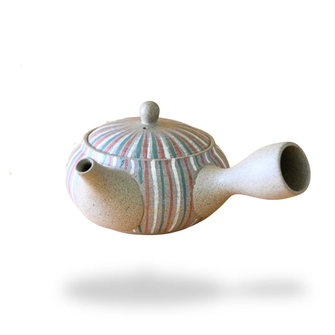 Miyabi Striped Tokoname-Yaki Kyusu Teapot handcrafted in Japanese clay for authentic tea brewing.