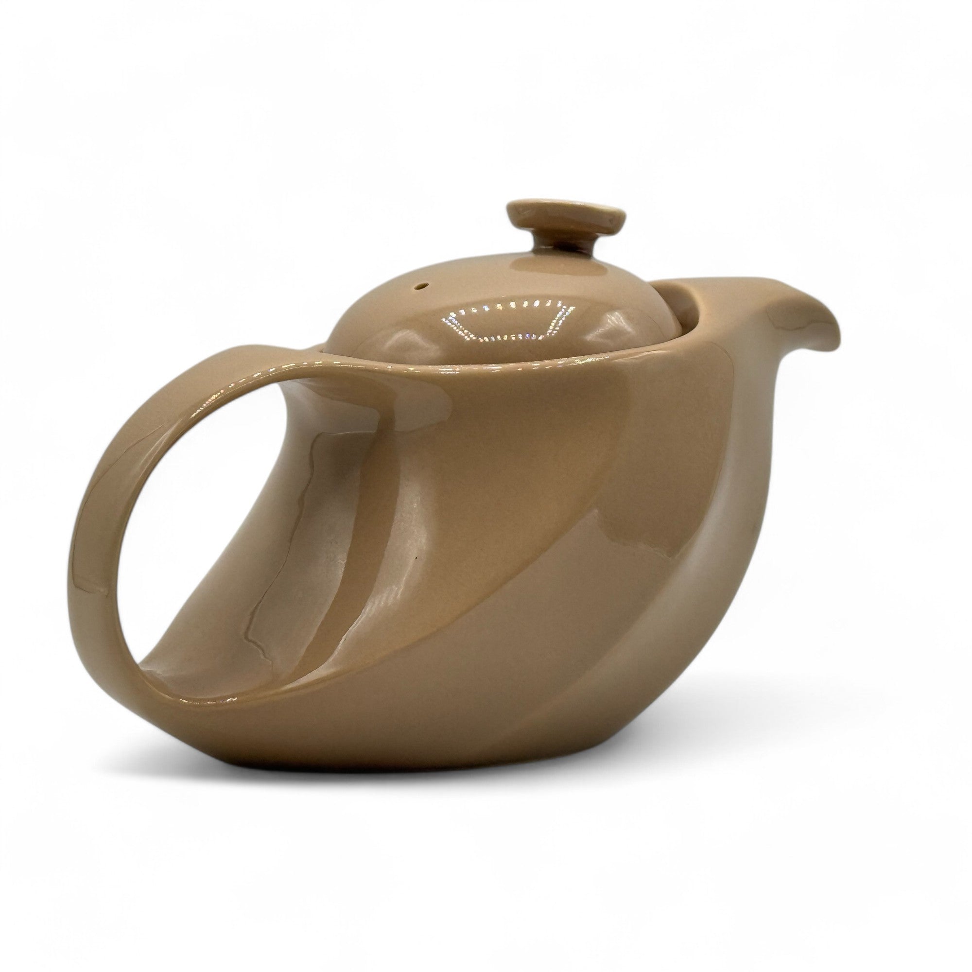 Rakuchin Beige Mino-yaki porcelain Kyusu teapot – traditional Japanese teaware handcrafted for elegant tea brewing.