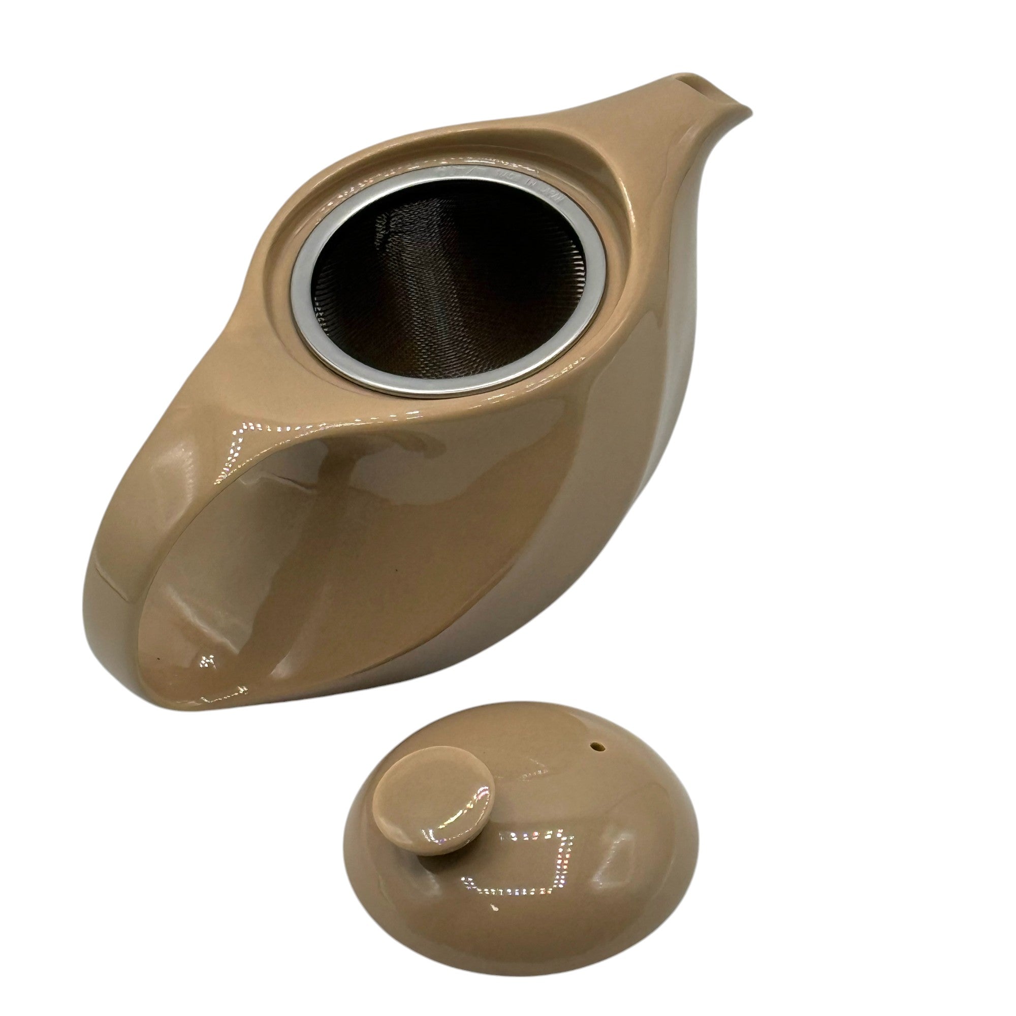 Rakuchin Beige Mino-yaki porcelain Kyusu teapot – traditional Japanese teaware handcrafted for elegant tea brewing.