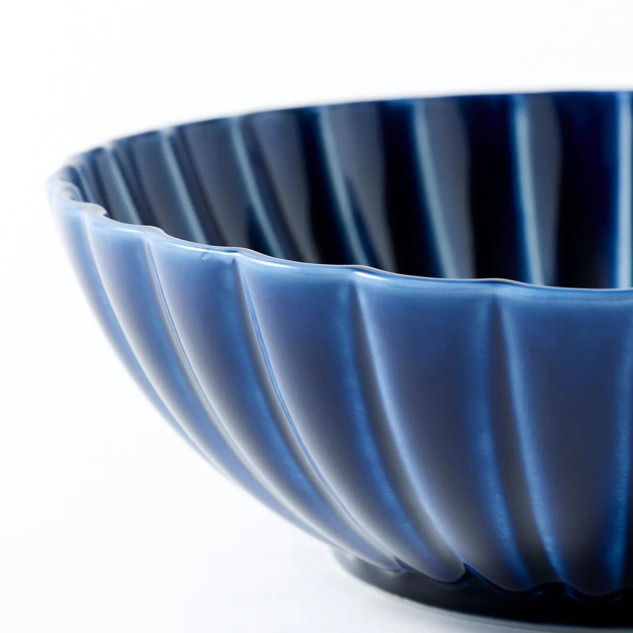 Shinkon Japanese deep round bowl in eggplant navy blue, large size – elegant ceramic tableware for modern dining.