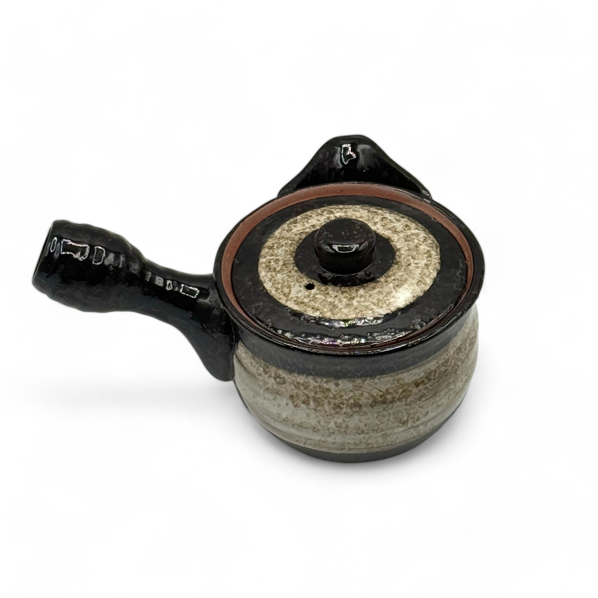 Shiro Hirokuchi brown Tokoname-yaki Kyusu Japanese teapot handcrafted in clay for authentic green tea brewing.