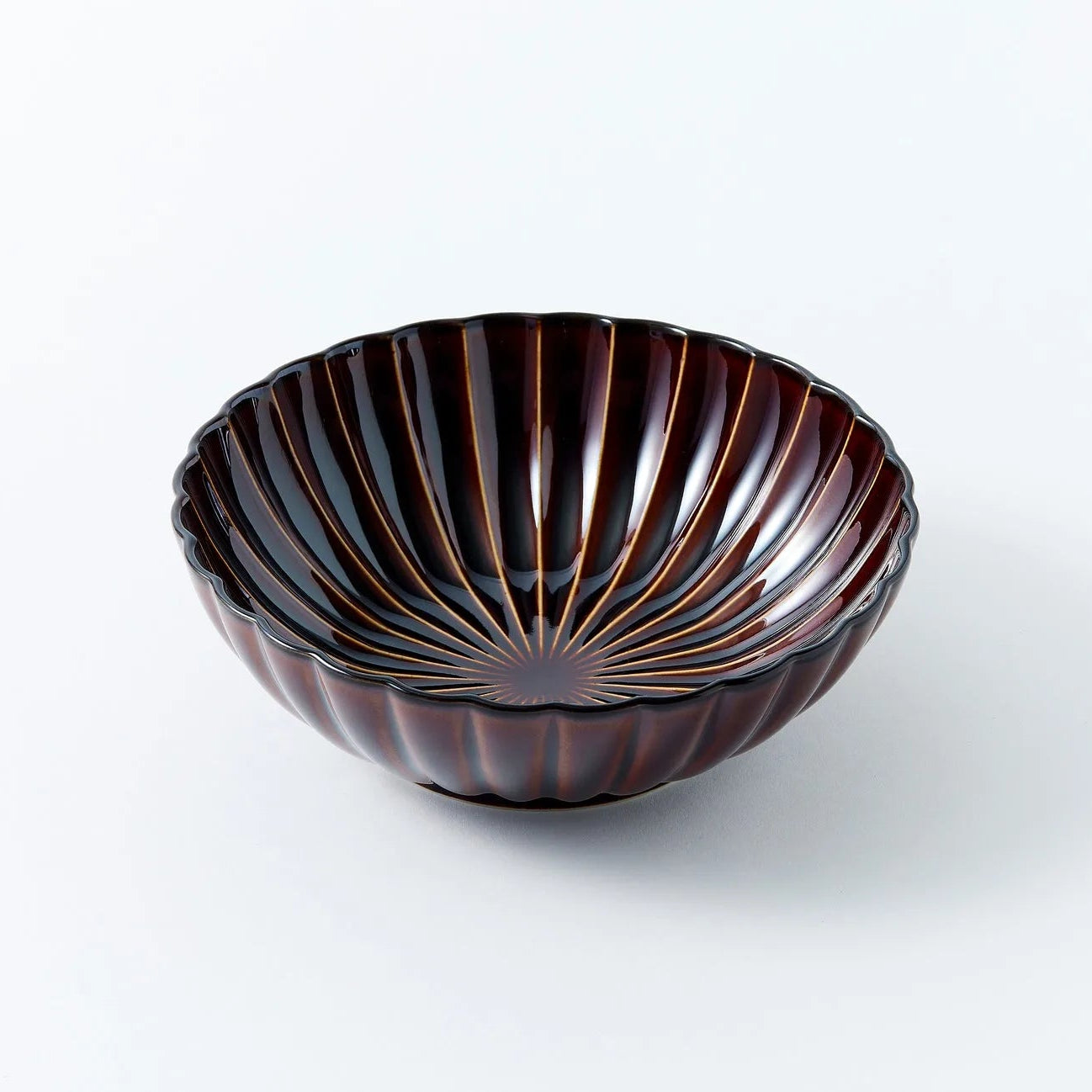 Shitsuei Japanese deep round lacquer bowl in rich brown, large size, handcrafted for elegant traditional serving.
