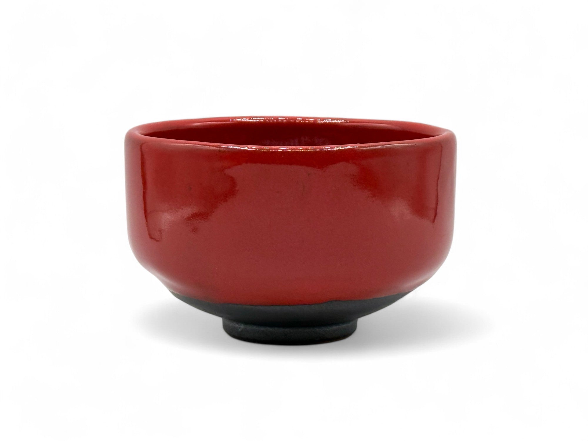 Showa red Mino-yaki matcha bowl handmade by Shotoen, authentic Japanese chawan for matcha tea ceremony.