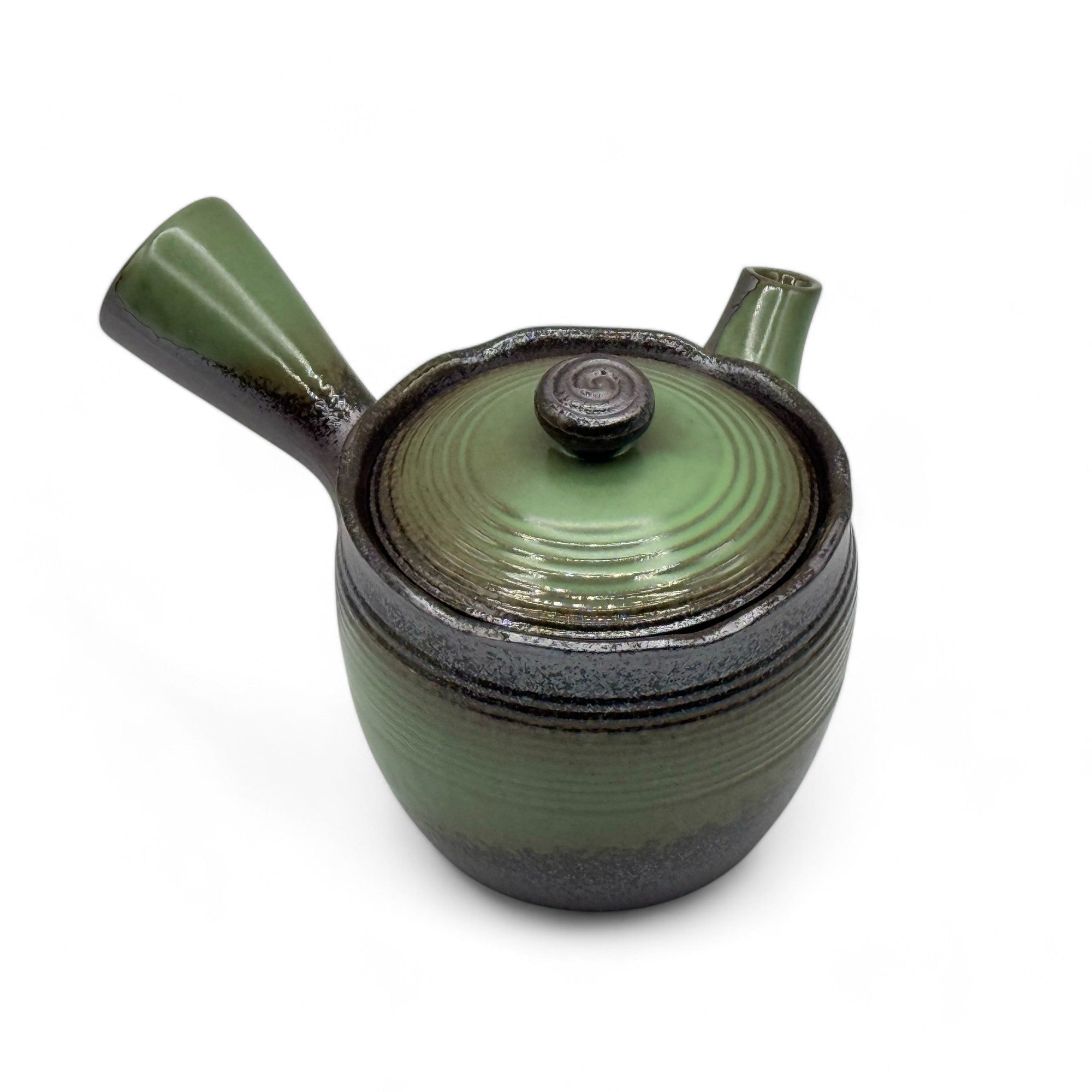 Tochi Green Banko-yaki Kyusu Japanese teapot – handmade ceramic teapot for authentic Japanese tea ceremony.