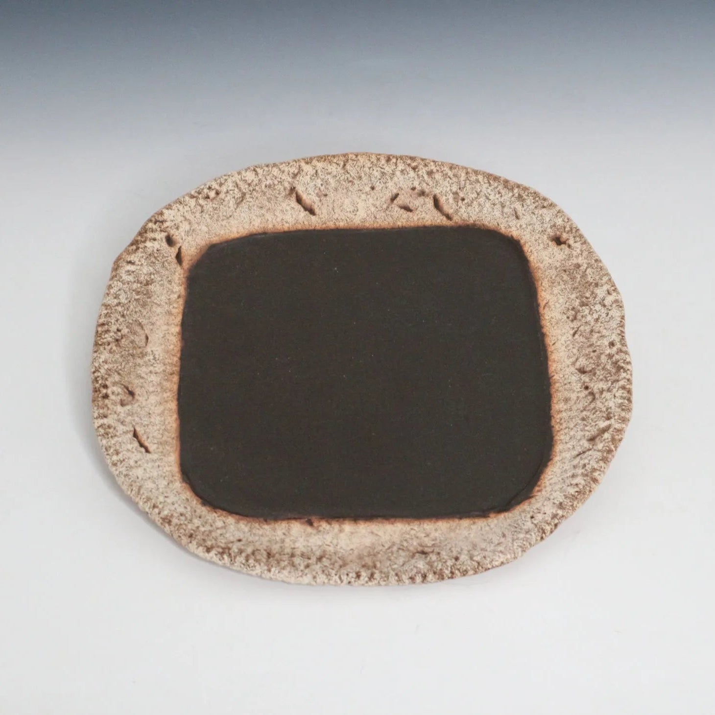 Tōjishiki 21cm Japanese semi-porcelain & clay plate, handcrafted elegant tableware for dining or gifts.