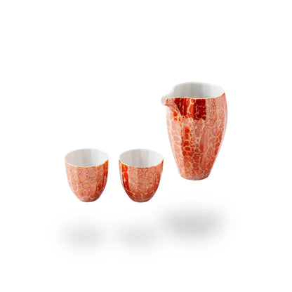 Enga Japanese Utage Sake Set with champagne-inspired design and elegant craftsmanship.