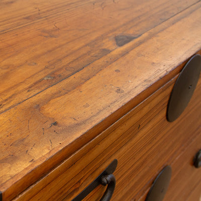 Fūga antique Japanese 2-piece tansu dresser with traditional wood joinery and iron hardware.