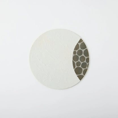 Gaenzara Japanese ceramic serving plate – traditional dinnerware for authentic Japanese meals and presentation.