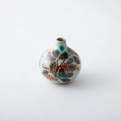 Handmade Japanese Hagi Tesai Kabin ceramic flower vase in traditional wabi-sabi style for Ikebana or minimalist home décor.