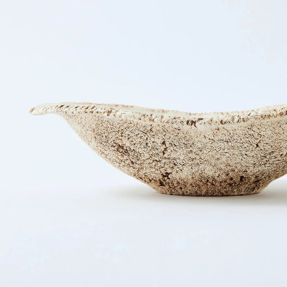 Hakuwa white oval bowl made from Japanese semi-porcelain and clay, handcrafted tableware for modern dining.