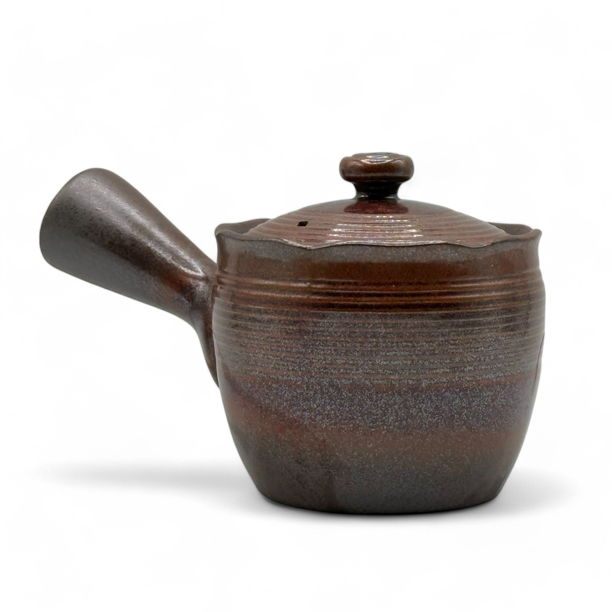 Hanafubuki flame brown Banko-yaki Kyusu Japanese teapot with traditional clay design and side handle.