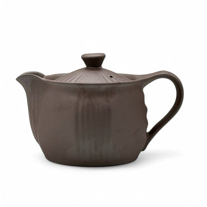 Handmade Ichiro Brown Banko-yaki Kyusu Japanese teapot for brewing green tea with authentic traditional ceramic craftsmanship.
