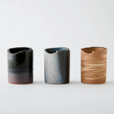 Akikaze Autumn Breeze Japanese aroma candle with sandalwood and cedar scent in minimalist glass jar, soy wax, calming home décor.