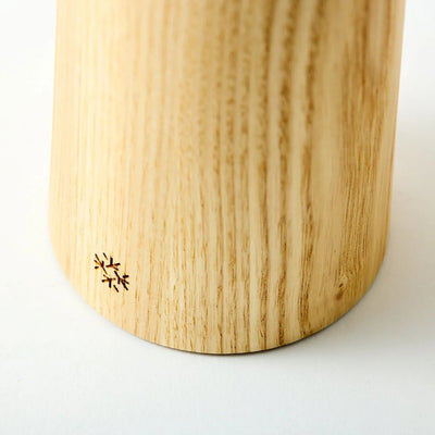 Elegant Japanese pivot mirror with 360° rotating design, perfect for modern and minimalist interior spaces.