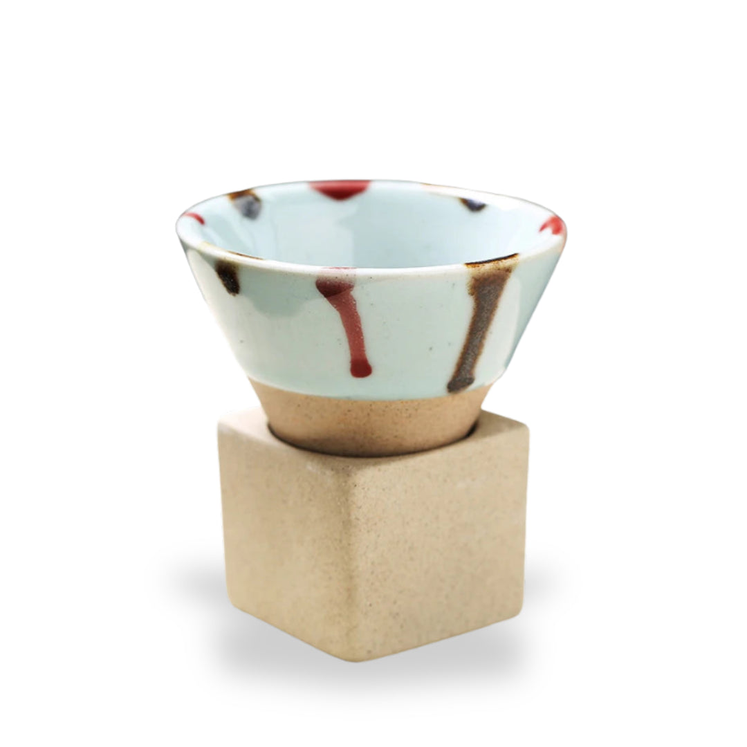 Japanese-style retro ceramic coffee cup with vintage design, ideal for tea or coffee lovers and home decor enthusiasts.