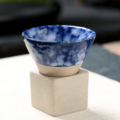 Japanese-style retro ceramic coffee cup with vintage design, ideal for tea or coffee lovers and home decor enthusiasts.