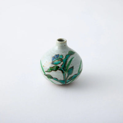 Japanese Tesai Kabin flower vase with Tsuyukusa motif, handmade Karatsu and Amakusa ceramic.