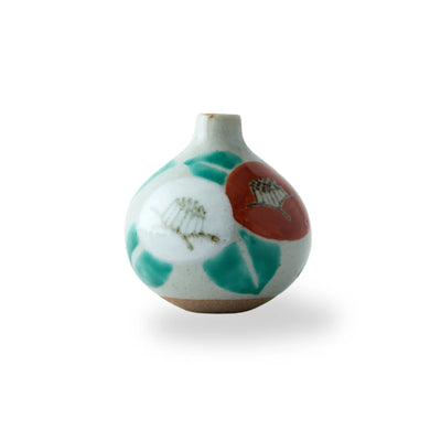 Handcrafted Japanese ceramic flower vase, wabi-sabi ikebana kabin with susuki motif for minimalist home decor.