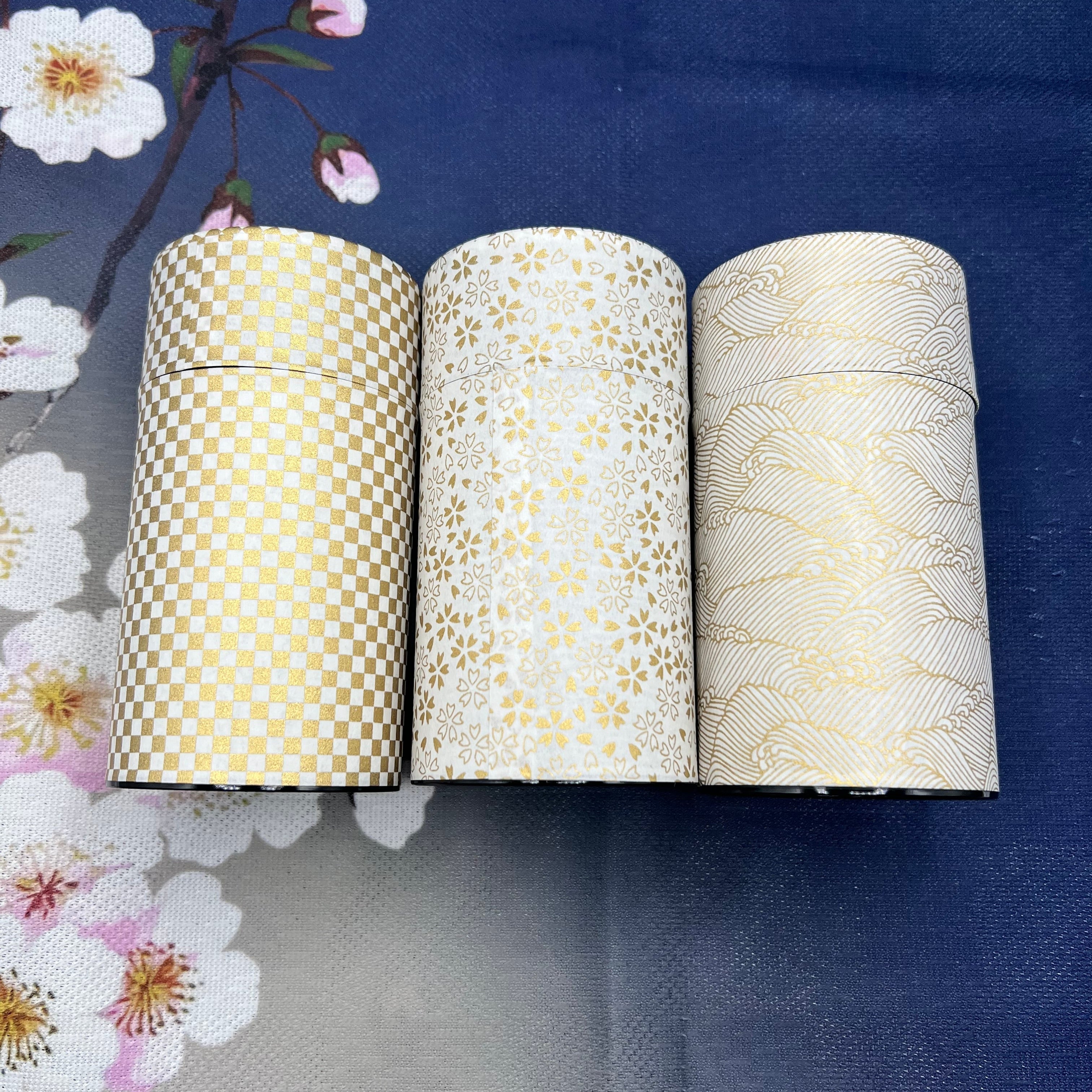 Washi paper Japanese tea canister, chazutsu for loose leaf tea storage, made in Japan.