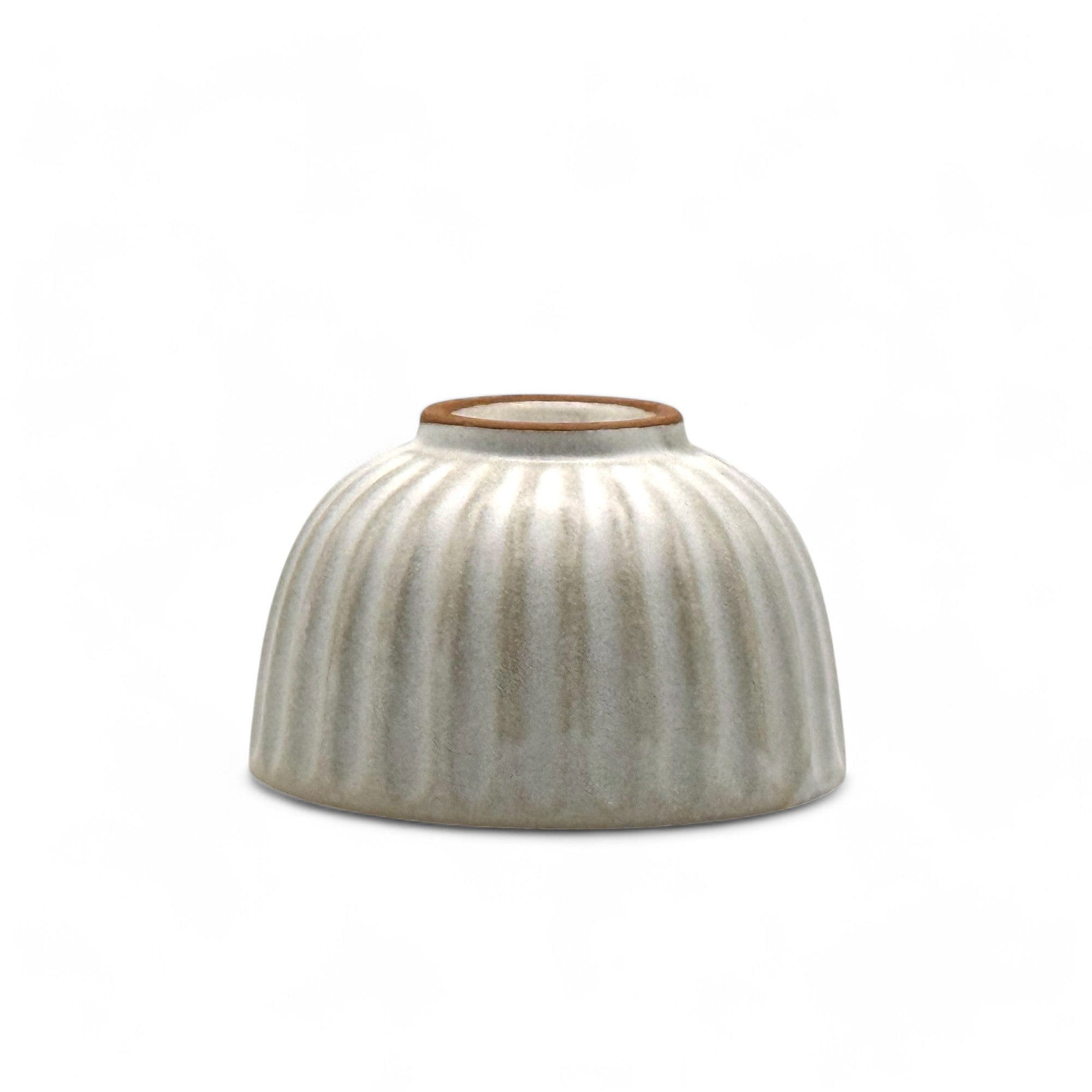 Handcrafted Mino-yaki Yunomi Japanese Sencha teacup with traditional glaze, perfect for daily tea rituals.