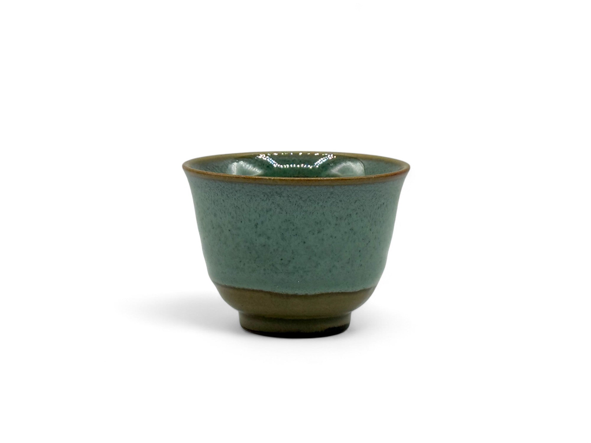 Handcrafted Mino-yaki Yunomi Japanese Sencha teacup with traditional glaze, perfect for daily tea rituals.