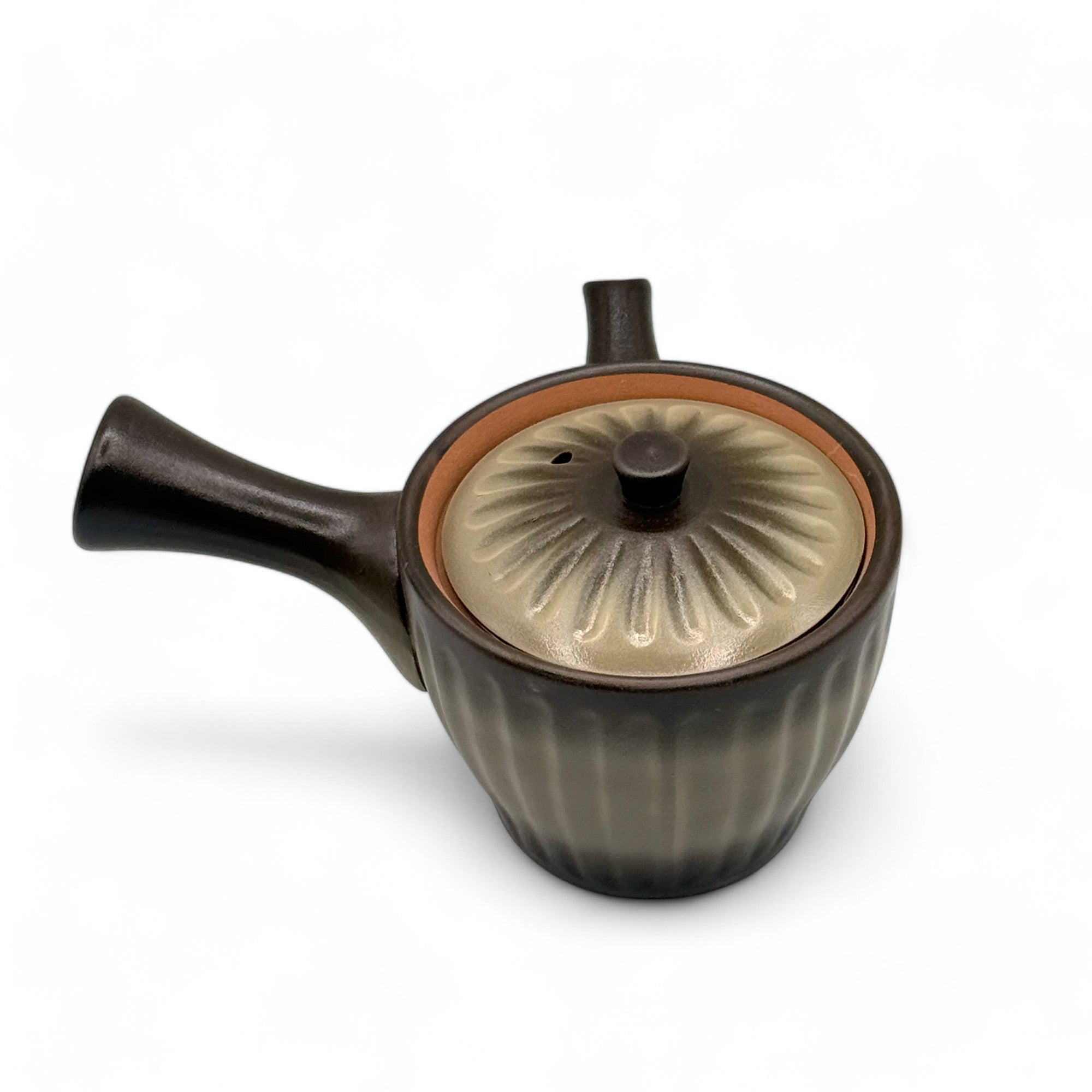 Kinsai Ibushi brown Tokoname-yaki Kyusu Japanese teapot, handcrafted traditional ceramic for authentic tea brewing.