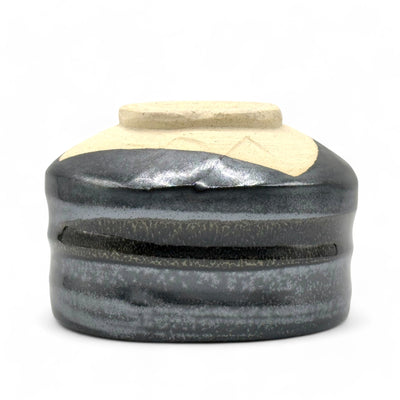 Kokuyu Urushi black chawan Japanese matcha bowl handcrafted Mino-yaki tea bowl from Japan.