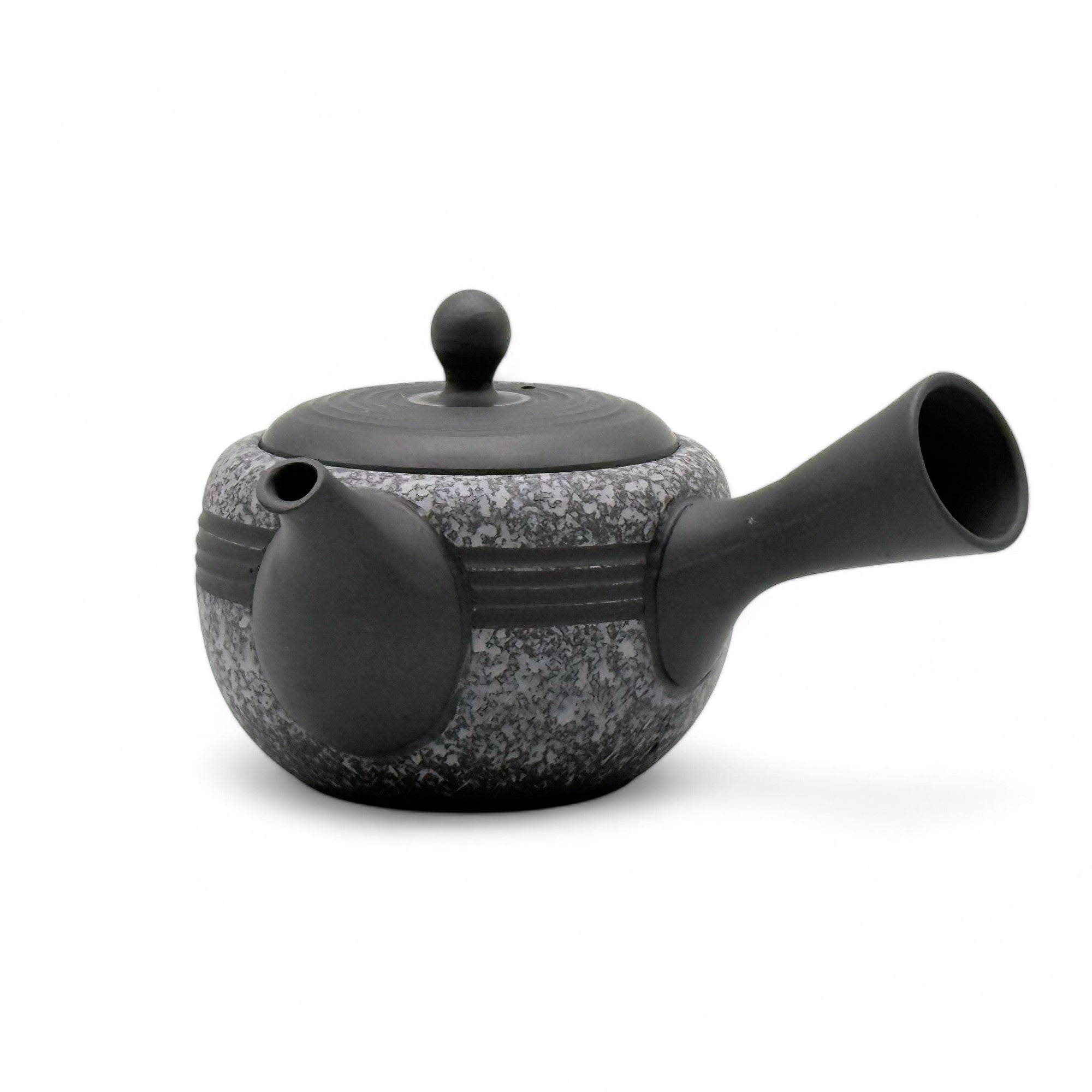 Komaru Gray Tokoname-yaki Kyusu Japanese teapot, traditional handcrafted ceramic for brewing green tea.