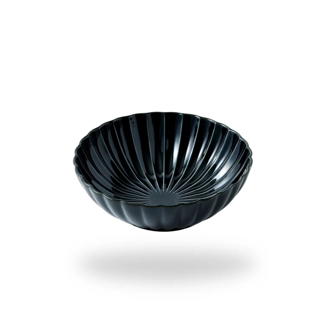 Kurokage large deep round bowl in ink black ceramic – elegant Japanese tableware for modern, minimalist dining.