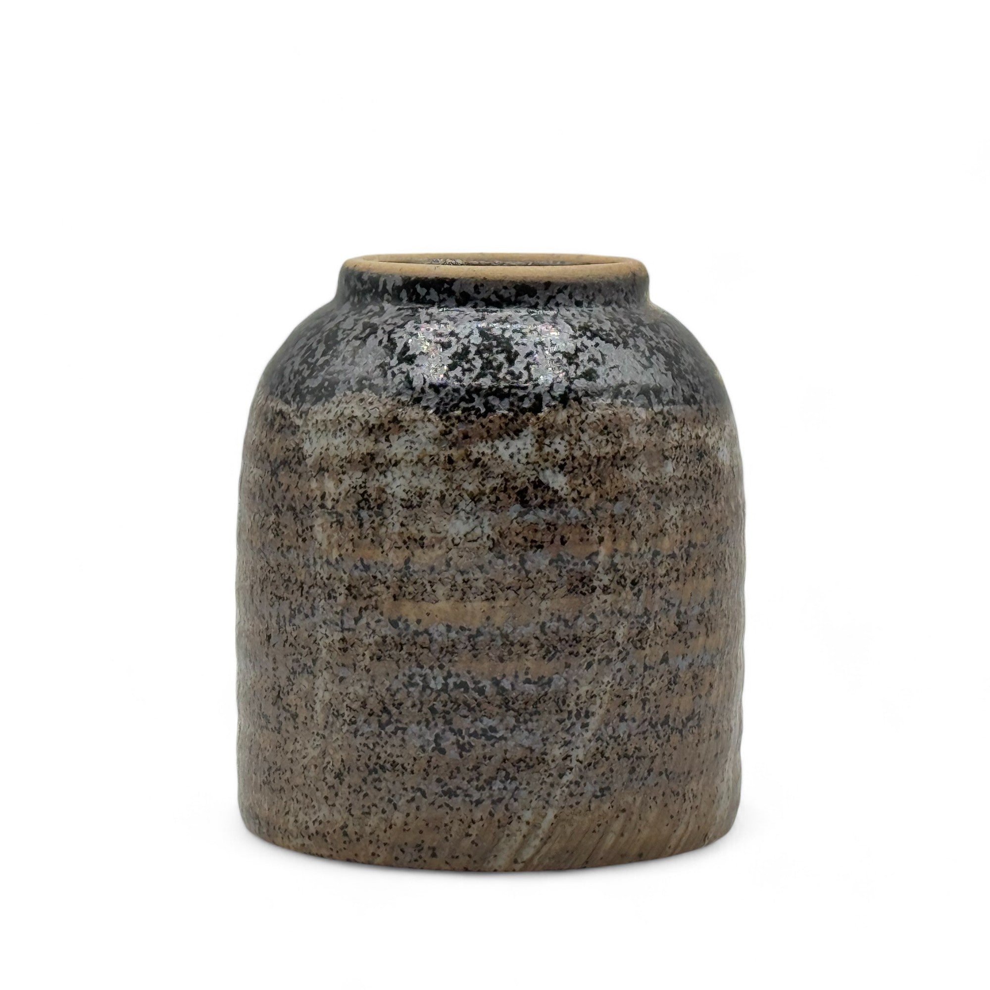 Handcrafted Mino-yaki Yunomi Japanese teacup with traditional glaze, perfect for daily tea rituals.