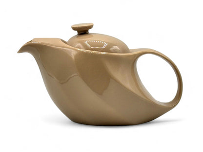 Rakuchin Beige Mino-yaki porcelain Kyusu teapot – traditional Japanese teaware handcrafted for elegant tea brewing.