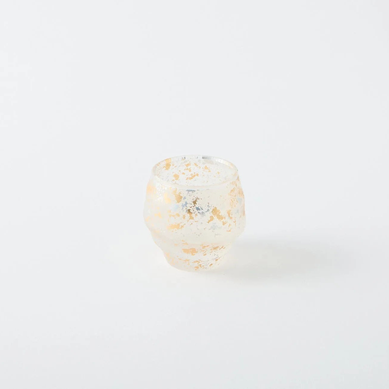 Reiki Sake Set – handcrafted Japanese sakeware with elegant, traditional design.