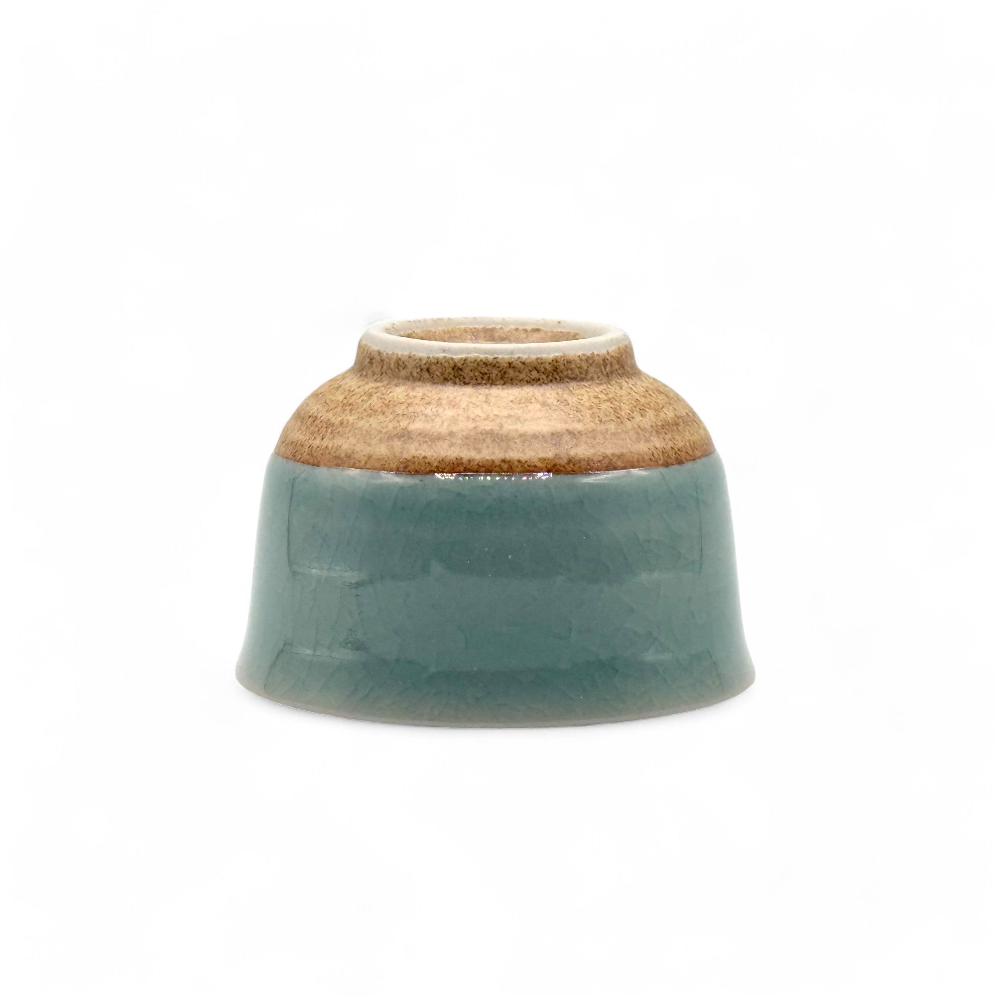 Handcrafted Mino-yaki Yunomi Japanese Sencha teacup with traditional glaze, perfect for daily tea rituals.