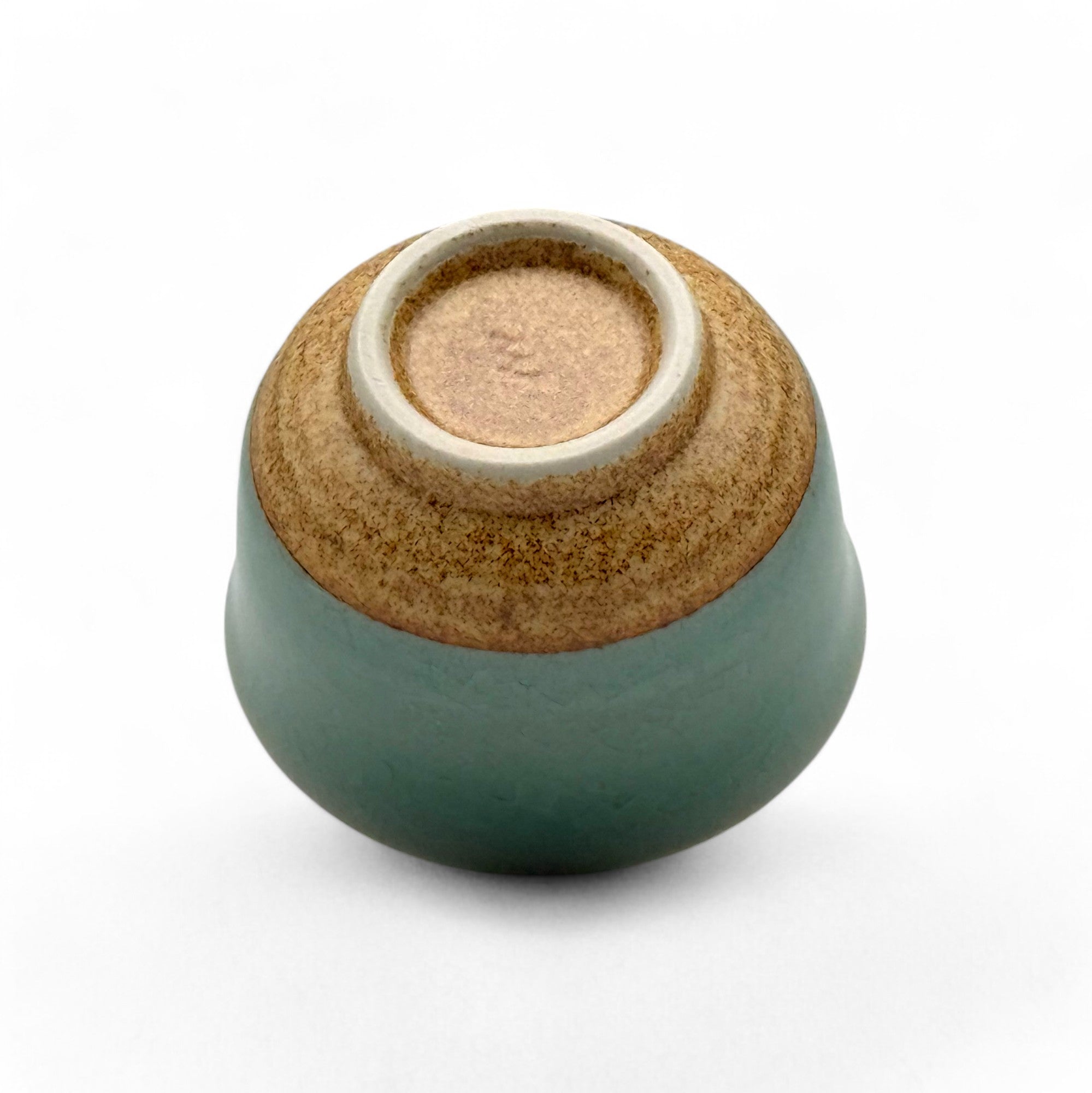 Handcrafted Mino-yaki Yunomi Japanese Sencha teacup with traditional glaze, perfect for daily tea rituals.