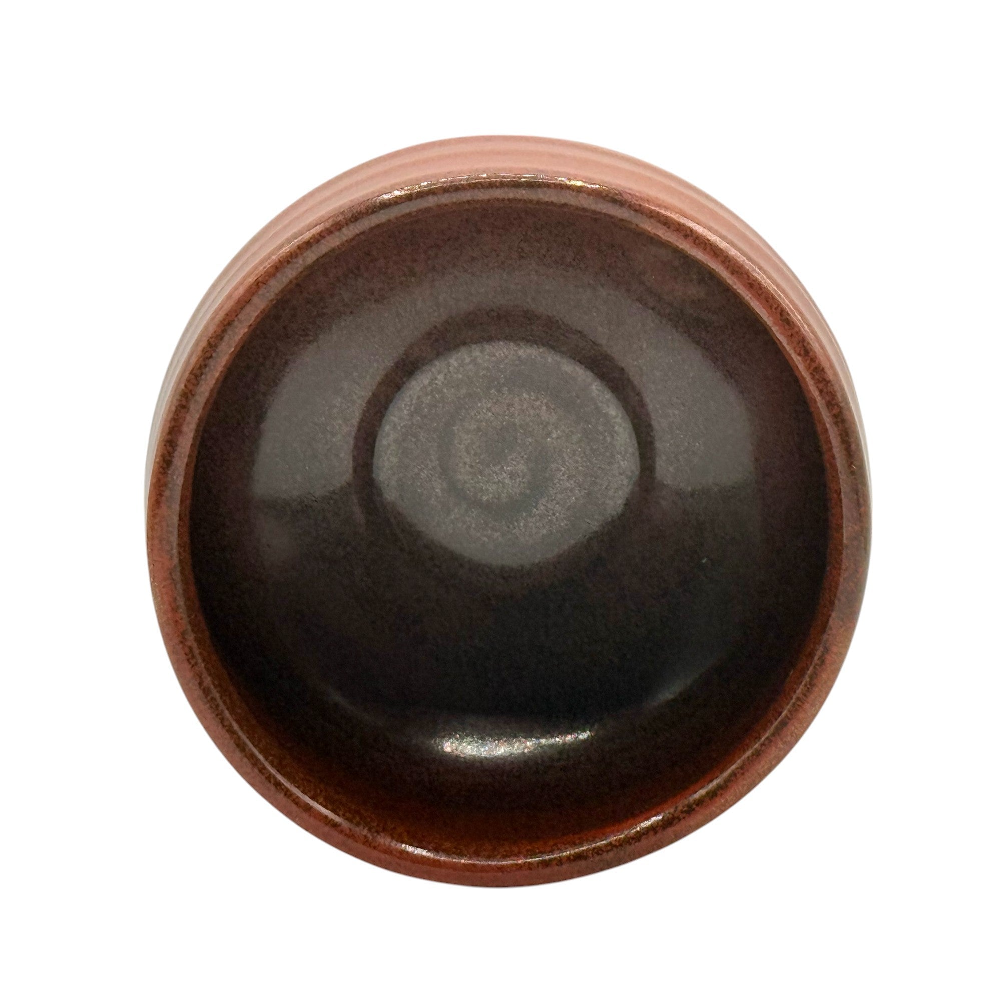 Japanese red Mino-yaki matcha bowl (chawan) handcrafted ceramic tea bowl for preparing traditional matcha tea.