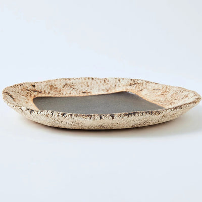 Tōjishiki 21cm Japanese semi-porcelain & clay plate, handcrafted elegant tableware for dining or gifts.