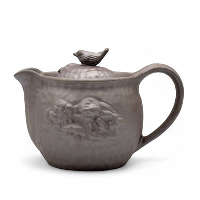 Handcrafted Tori Tobidashi Banko-yaki Kyusu Japanese teapot for authentic green tea brewing, featuring traditional side handle design.