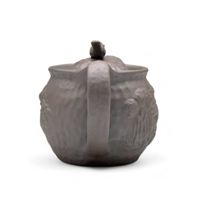 Handcrafted Tori Tobidashi Banko-yaki Kyusu Japanese teapot for authentic green tea brewing, featuring traditional side handle design.