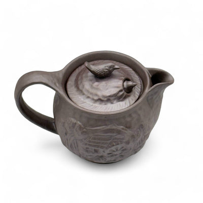 Handcrafted Tori Tobidashi Banko-yaki Kyusu Japanese teapot for authentic green tea brewing, featuring traditional side handle design.