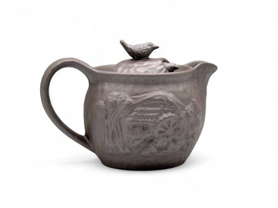 Handcrafted Tori Tobidashi Banko-yaki Kyusu Japanese teapot for authentic green tea brewing, featuring traditional side handle design.